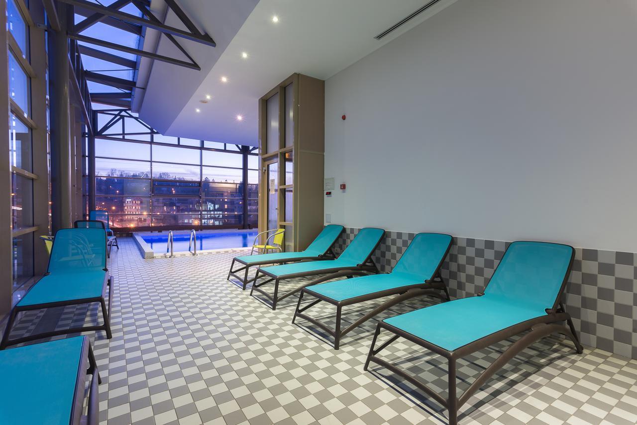 Wyndham Cluj Hotel Exterior photo